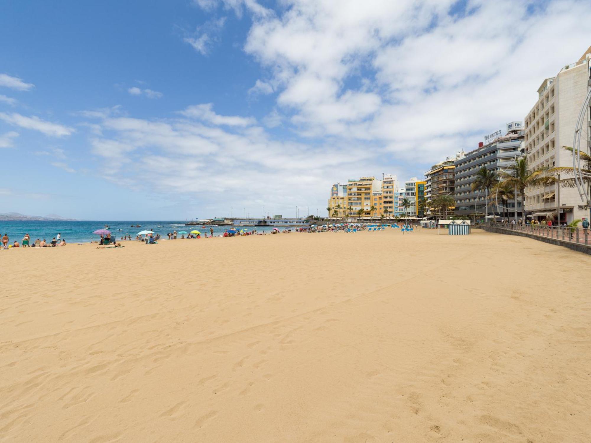 Great Balcony Over Blue Sea By Canariasgetaway Vakantiehuis Las Palmas