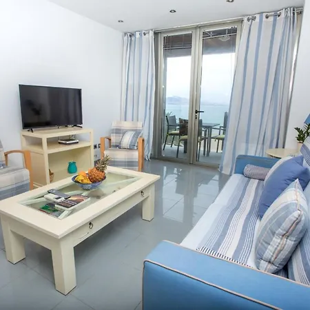 Great Balcony Over Blue Sea By Canariasgetaway Las Palmas Buitenkant foto